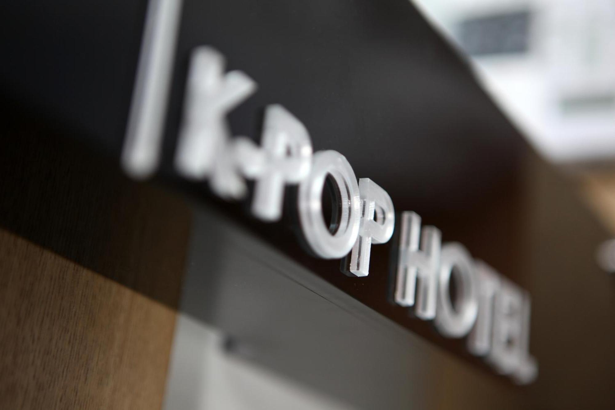 Hotel K-pop Station 3*